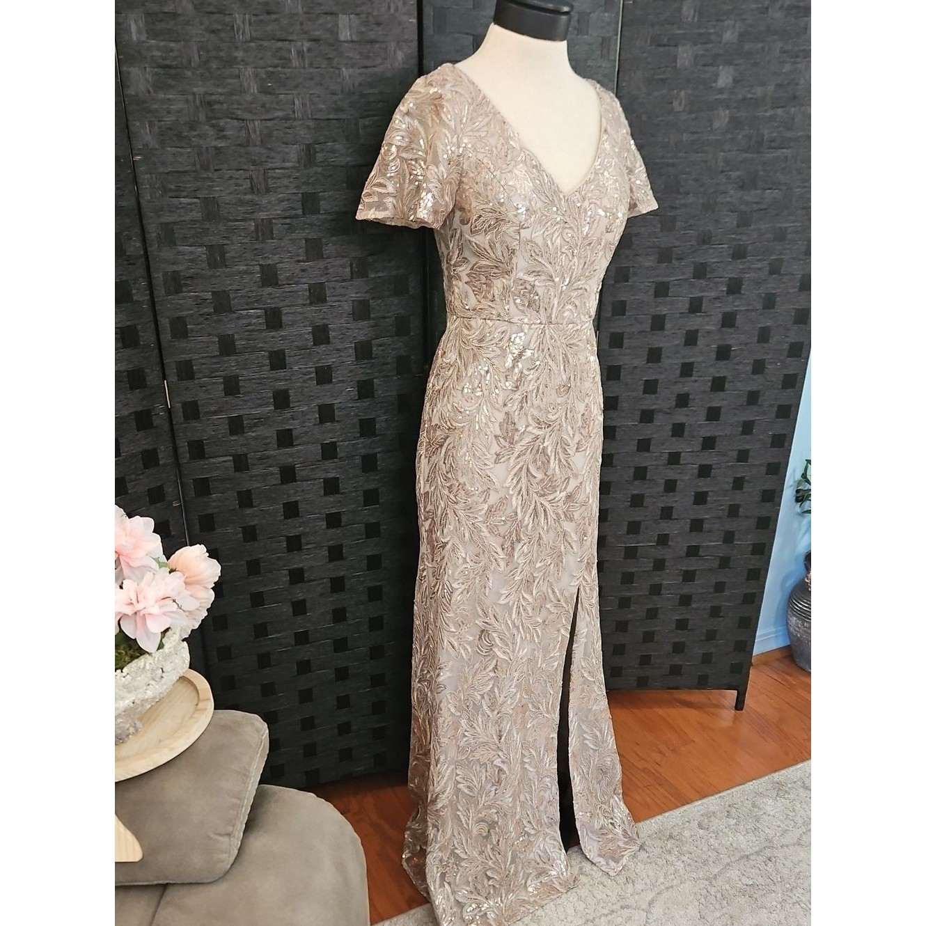 Nwt Alex Evenings Taupe V-Neck Sequined Evening Gown Size 4 — image 4 of 8